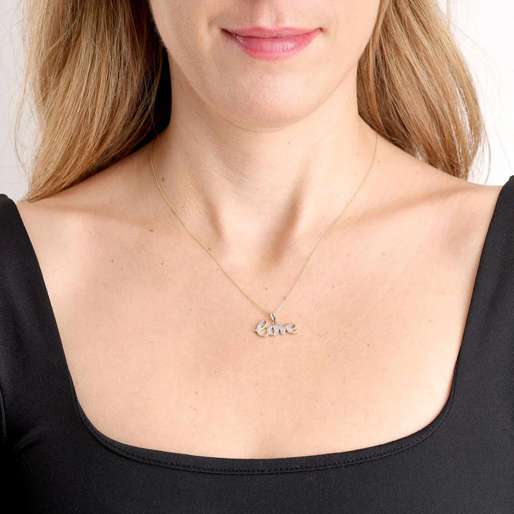 Woman's Necklaces