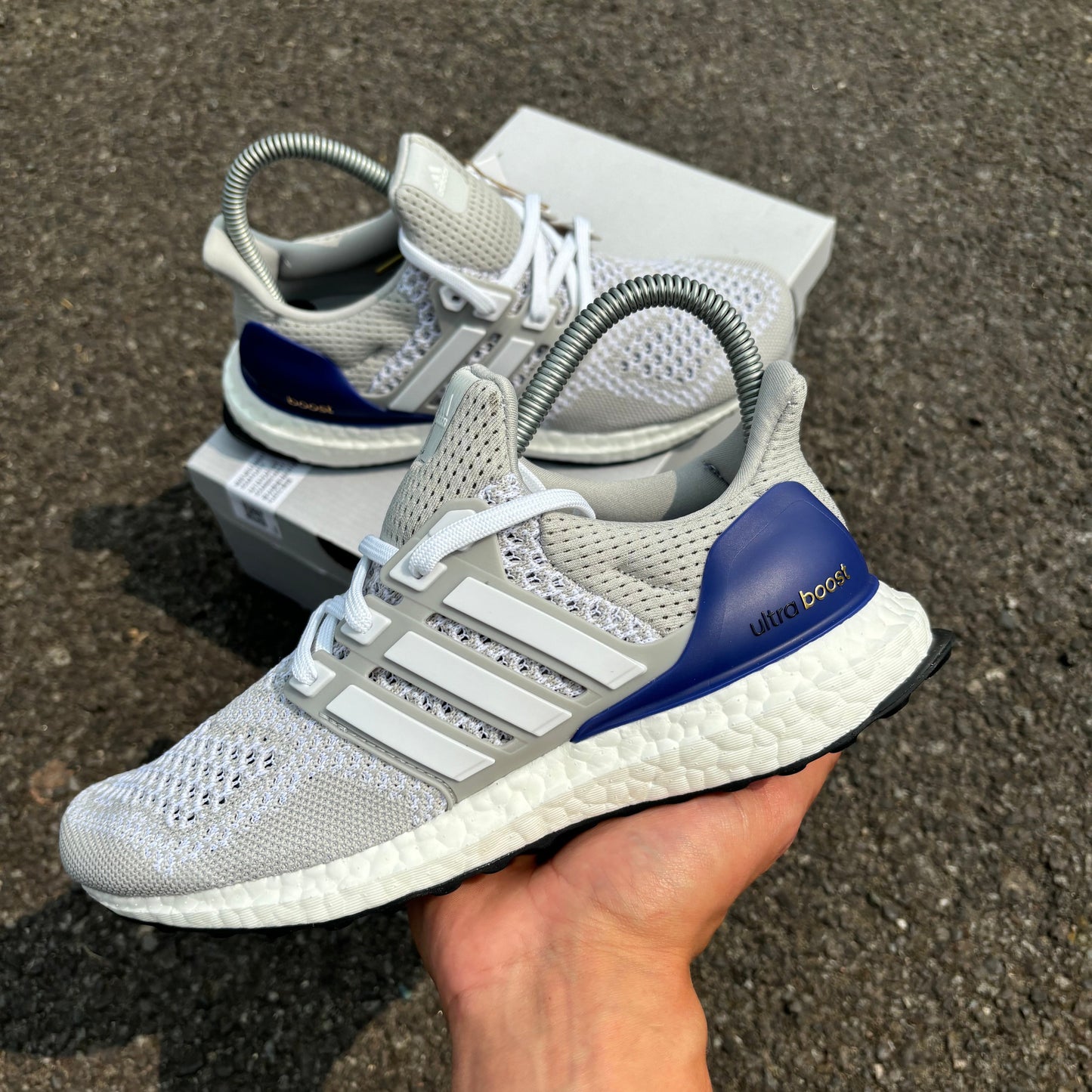 Adidas Ultra Boost 5.0 DNA White Turbo