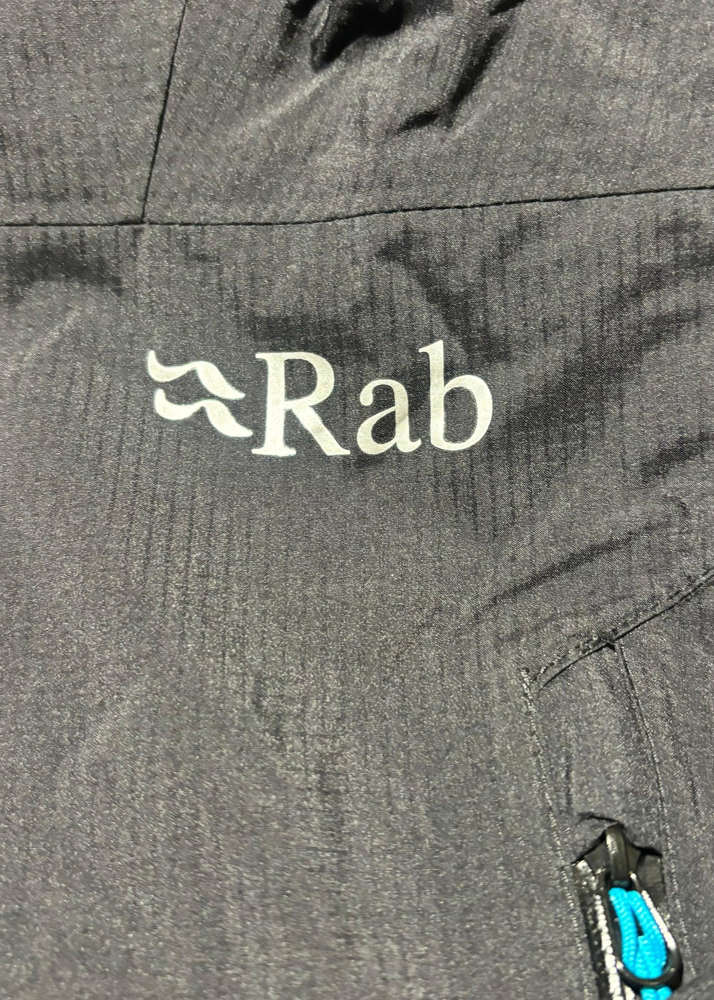 RAB Downpour Plus 2.0 women’s jacket black - My Luxe Brands