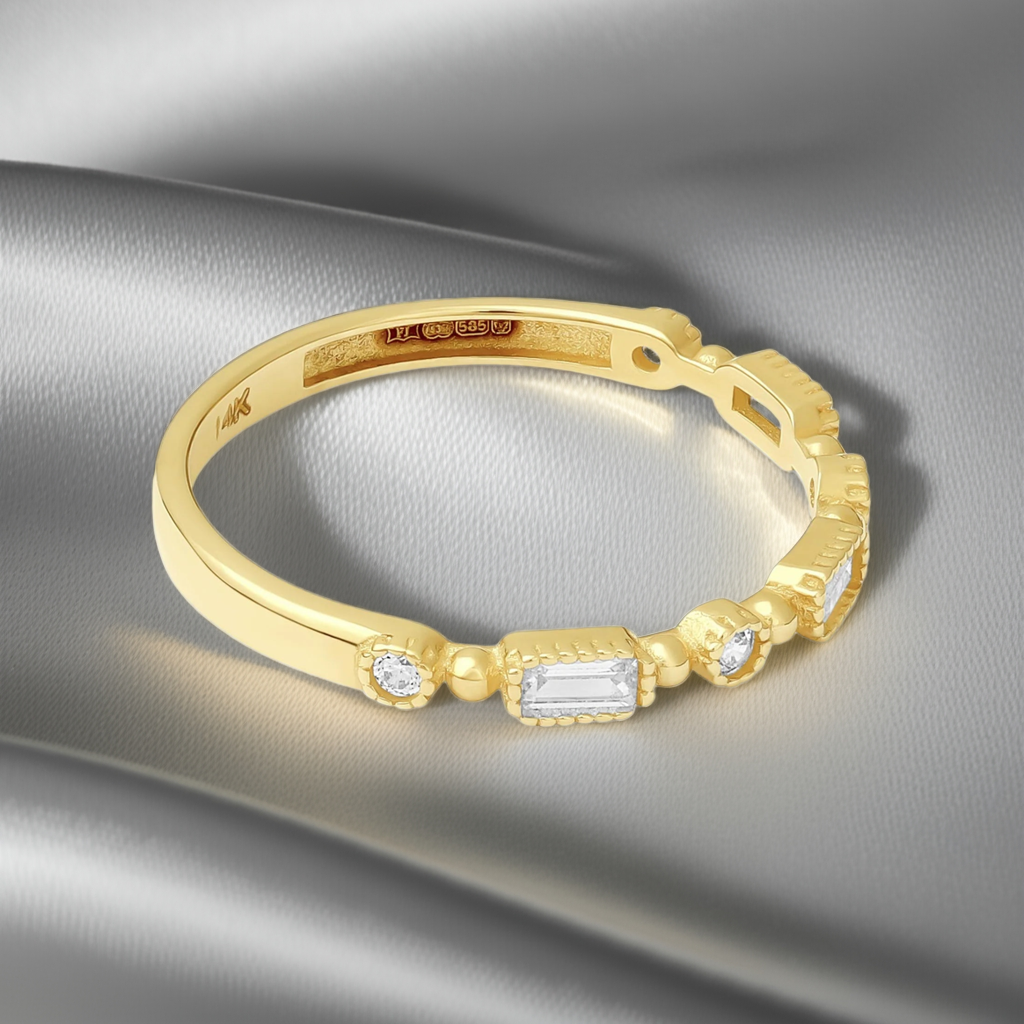 14ct Yellow Gold Cubic Cubic Zirconia Detail Ring