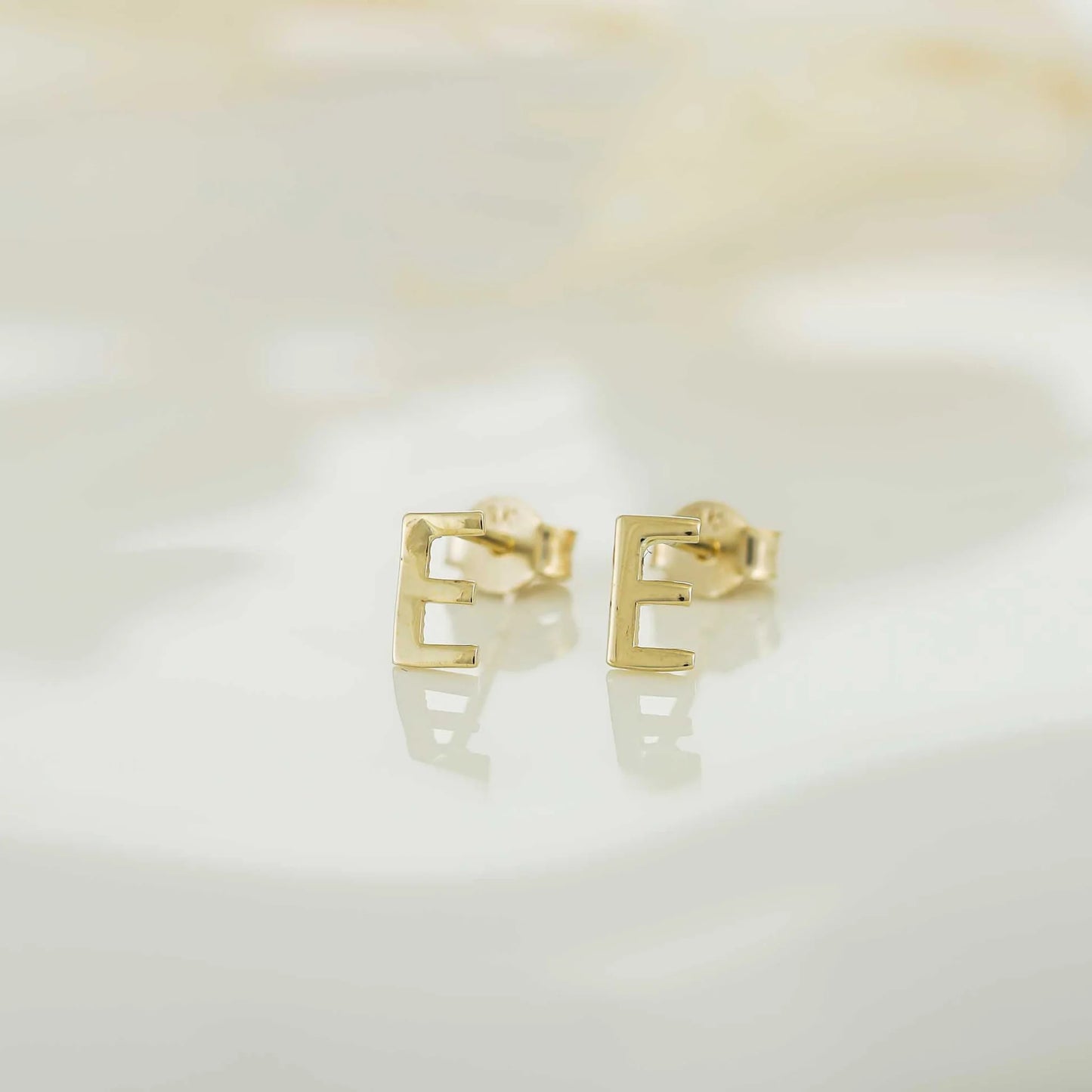 9ct Yellow Gold Initial Stud Earrings - Letter E