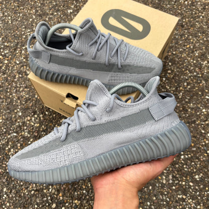 Yeezy Boost 350 V2 Steel Grey