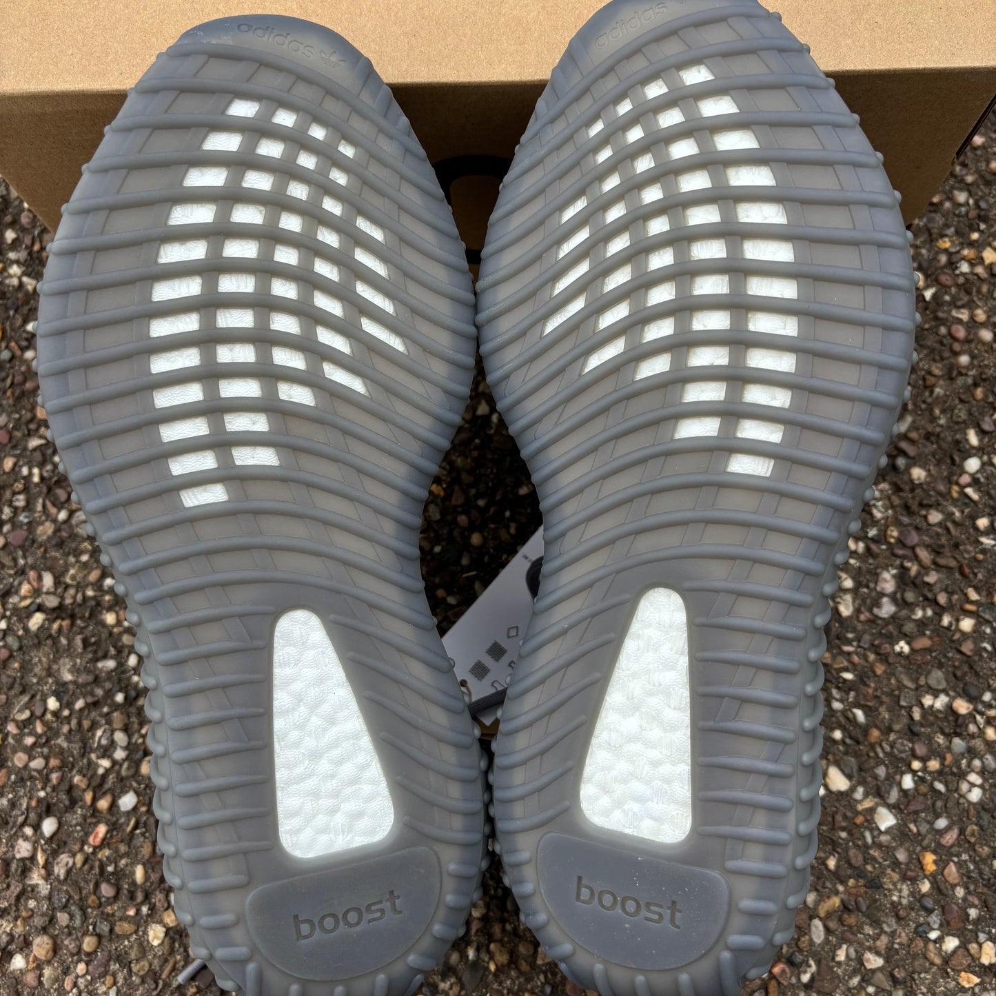 Yeezy Boost 350 V2 Steel Grey