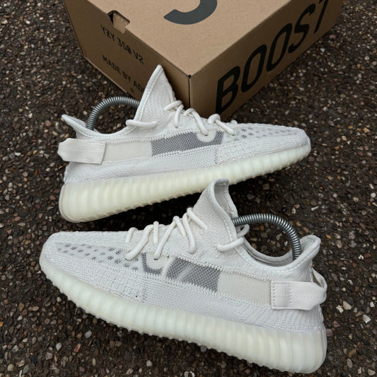 Yeezy Boost 350 V2 Bone