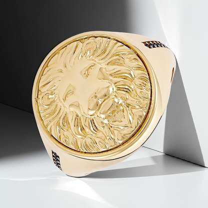 14ct Yellow Lion Head Gold Signet Ring