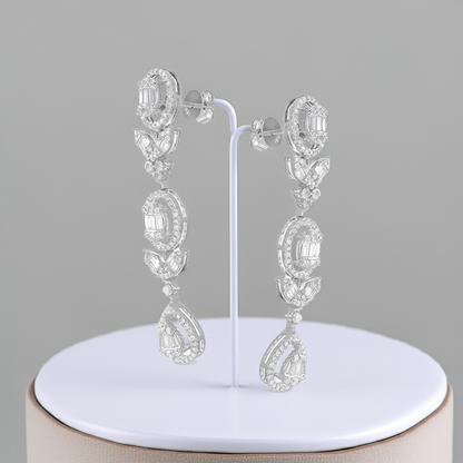 18ct White Gold Diamond Earrings