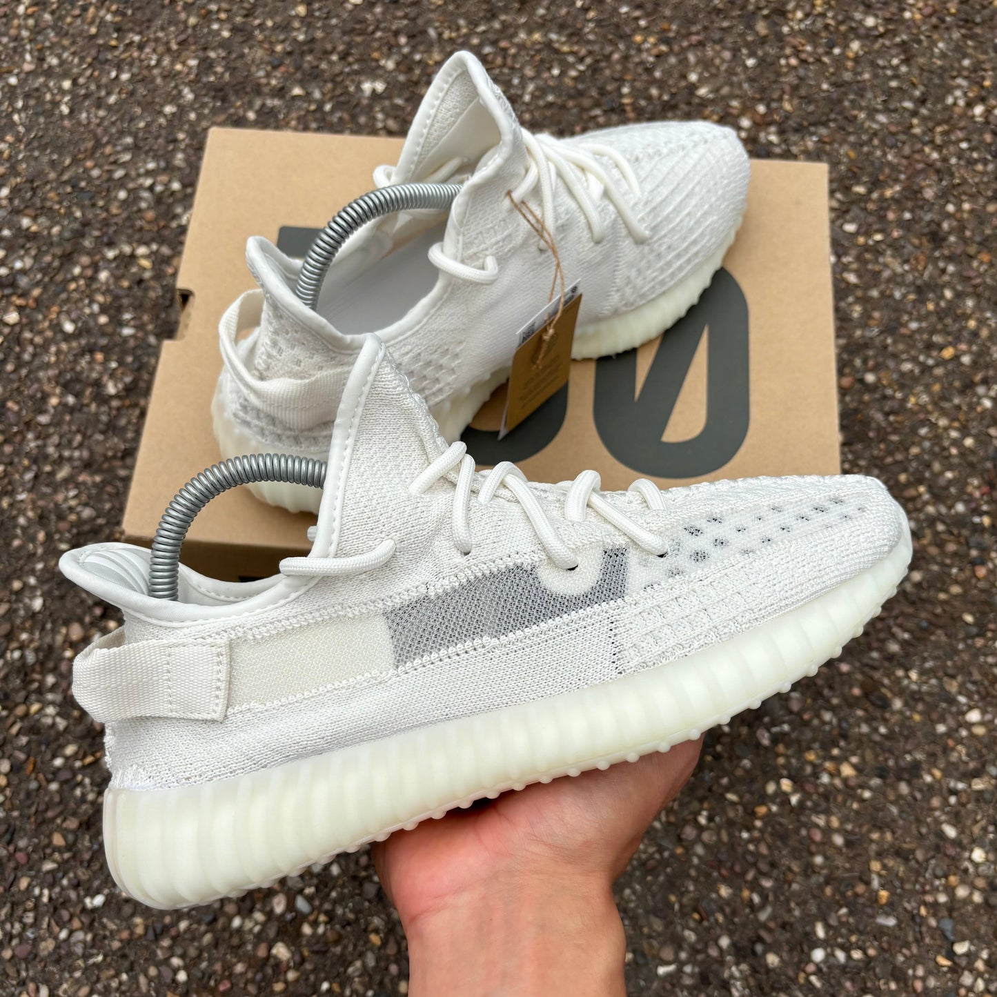 Yeezy Boost 350 V2 Bone