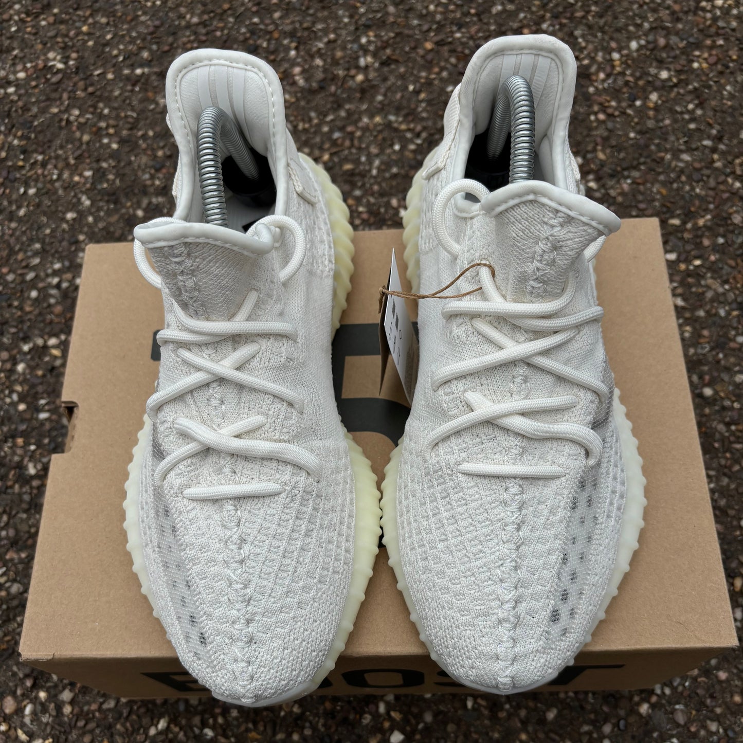 Yeezy Boost 350 V2 Bone