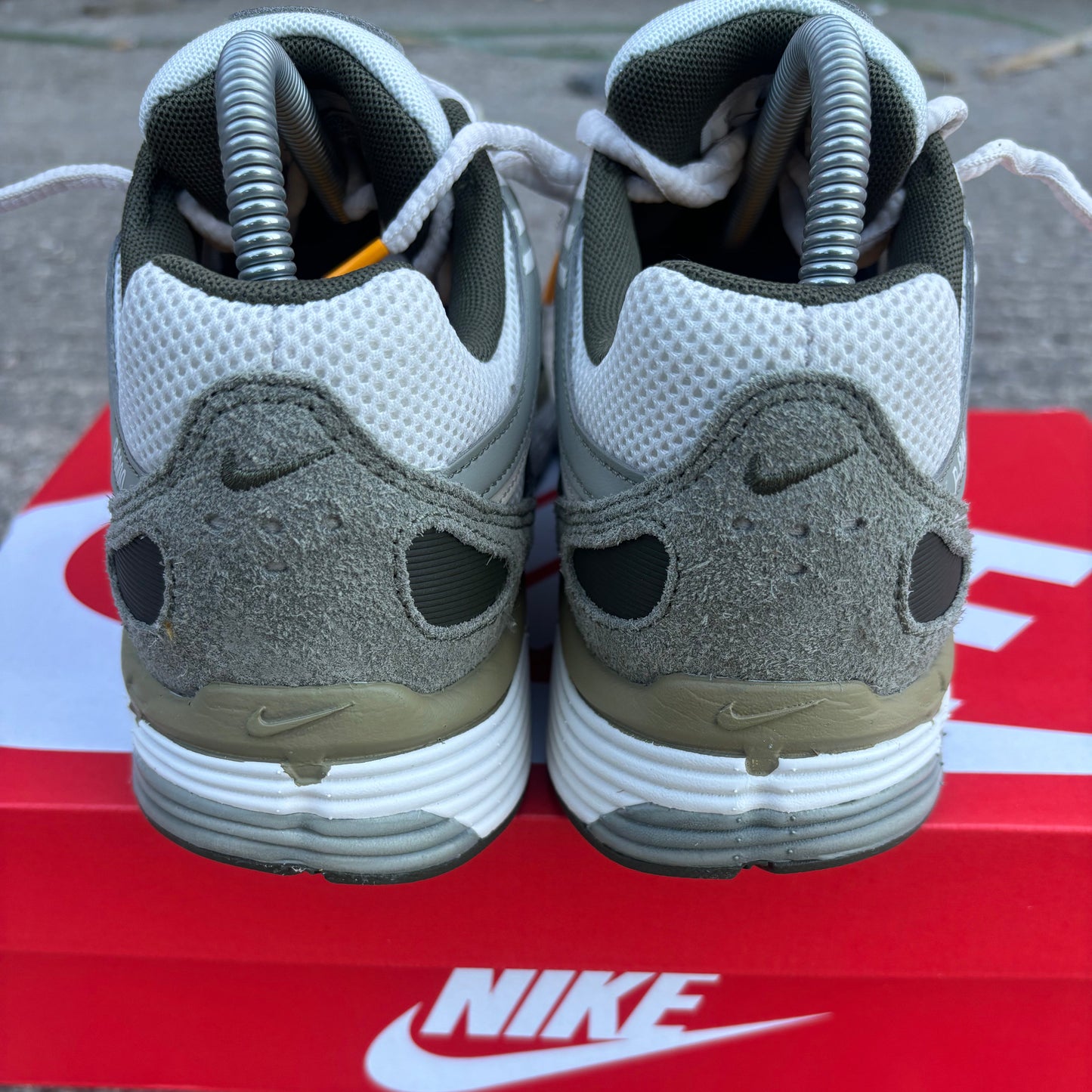 Nike P-6000 Light Army Cargo Khaki