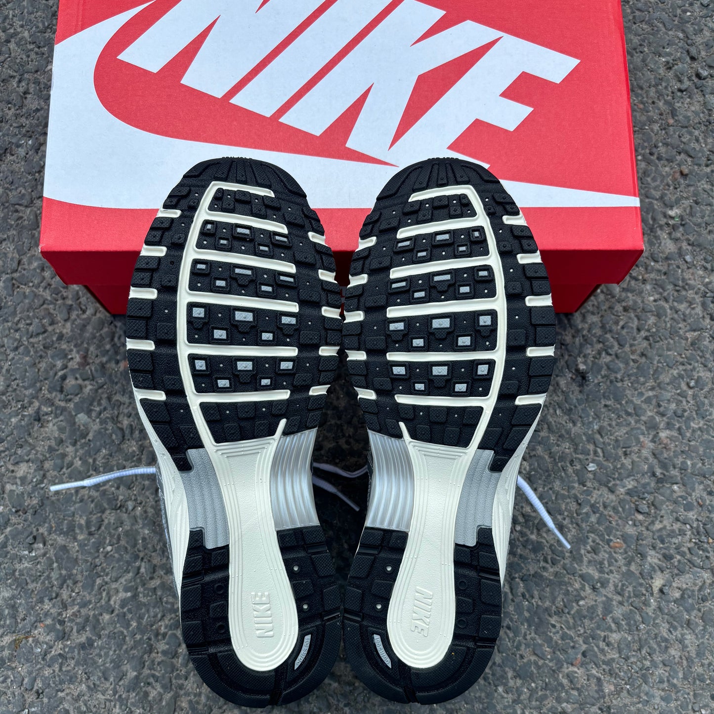 Nike P-6000 White Metallic Silver Flat Silver Black