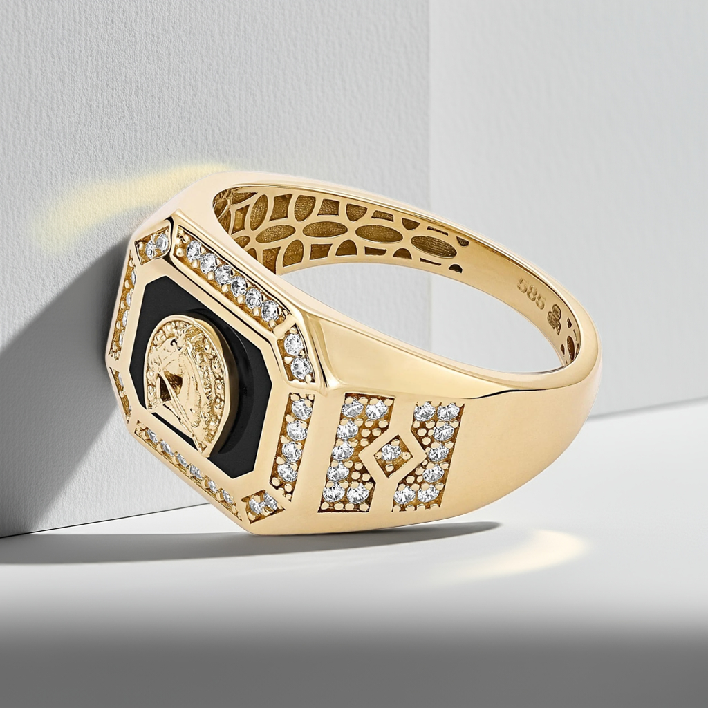 14ct Yellow Gold Horse Detail Signet Ring