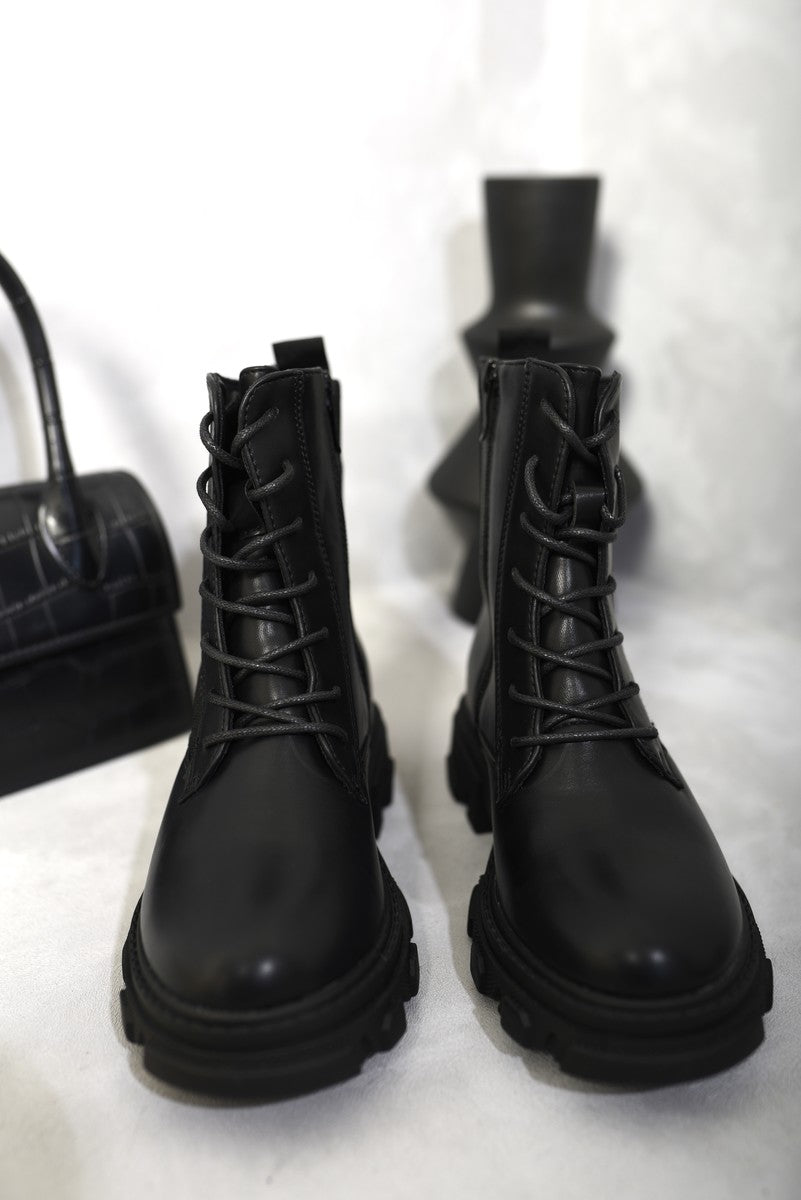 Knit Lace Up Chunky Ankle Boots - My Luxe Brands